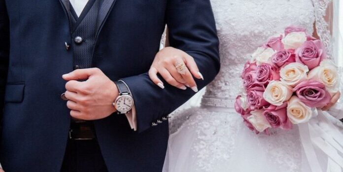 novios-boda-casamiento-novia-700x352-1